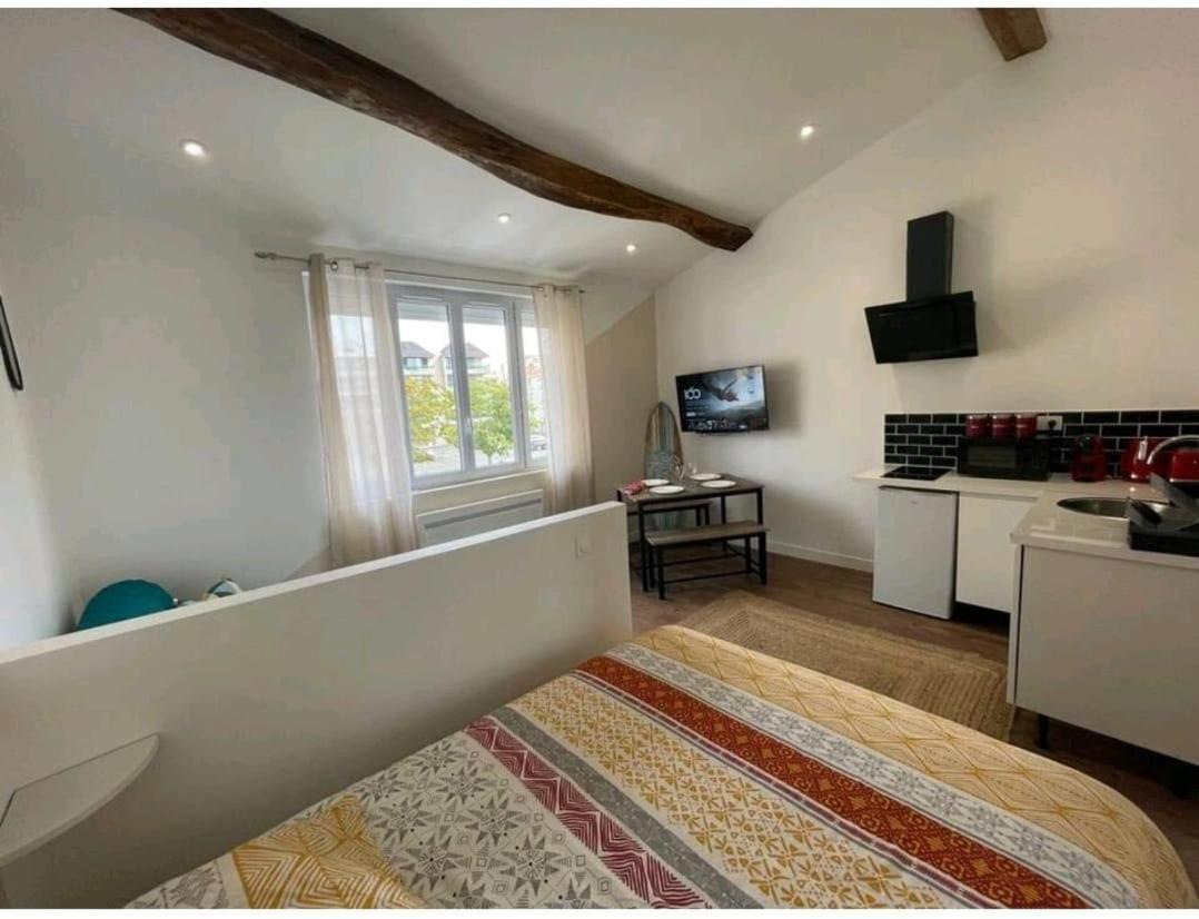 Апартаменти The California Dream - Hyper-Centre - 2Mn Gare Sncf - Wifi Netflix Gratuit Ніор Екстер'єр фото